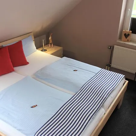Ferienbauernhof Liesenberg Jagdreihenhaus Fasan Casa vacanze Fehmarn
