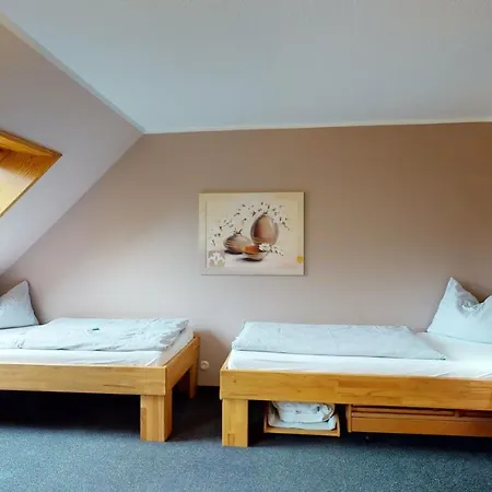 Ferienbauernhof Liesenberg Jagdreihenhaus Fasan * Fehmarn